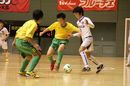 日中が短い冬はフットサル！親子で磨くプレーと考えるスピード