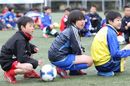 これからの時期に重宝するサッカーウェア「ピステ」とは？