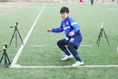「ひざをロック」でスピードアップ！　サッカーで速く走るコツを最先端の技術で検証