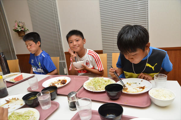 breakfast2_01.jpg