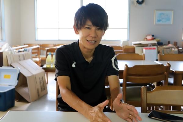 hinomoto_tanabe_coach1_02.JPG