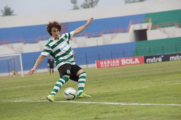 soccer-2222156_640.jpg