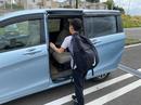 保護者を悩ませる移動中の子どもたちの車酔い！ ●●を刺激するだけの安心対策とは？