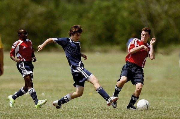 soccer-1591903_640.jpg
